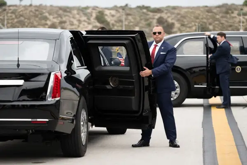 Luxury vehicles for presidents featuring premium chauffeur-driven cars designed for secure and executive transportation.