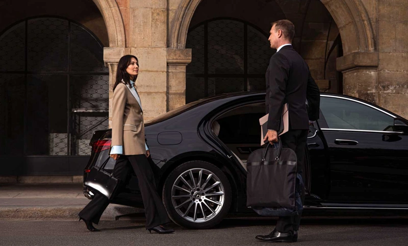 Chicago Chauffeur Service luxury executive car