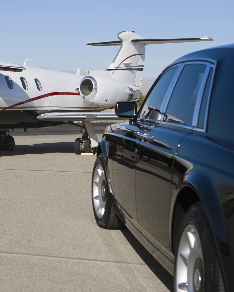 Long distance airport transfer luxury vehicle
