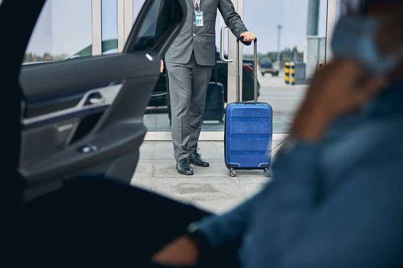 Long distance executive car service