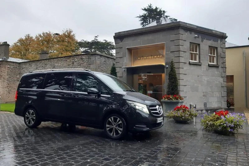 corporate limo service Berwyn IL