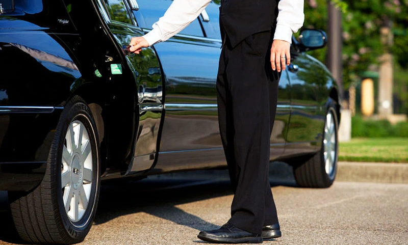 corporate limo service Little Italy NY