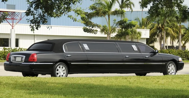 private car service Lake Forest
