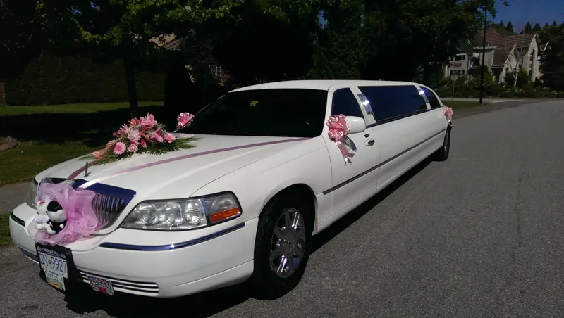 wedding limo Libertyville