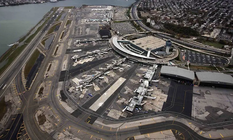 Guide To LaGuardia Airport