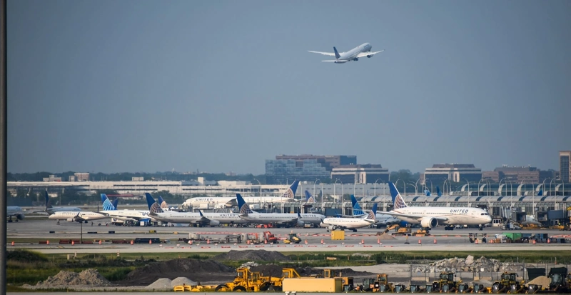 O'Hare vs Midway airport comparison