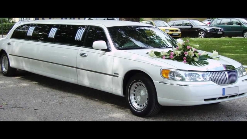 wedding limo service in Chicago